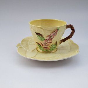 Carelonware Australian Design Yellow Leaf Tea Cup